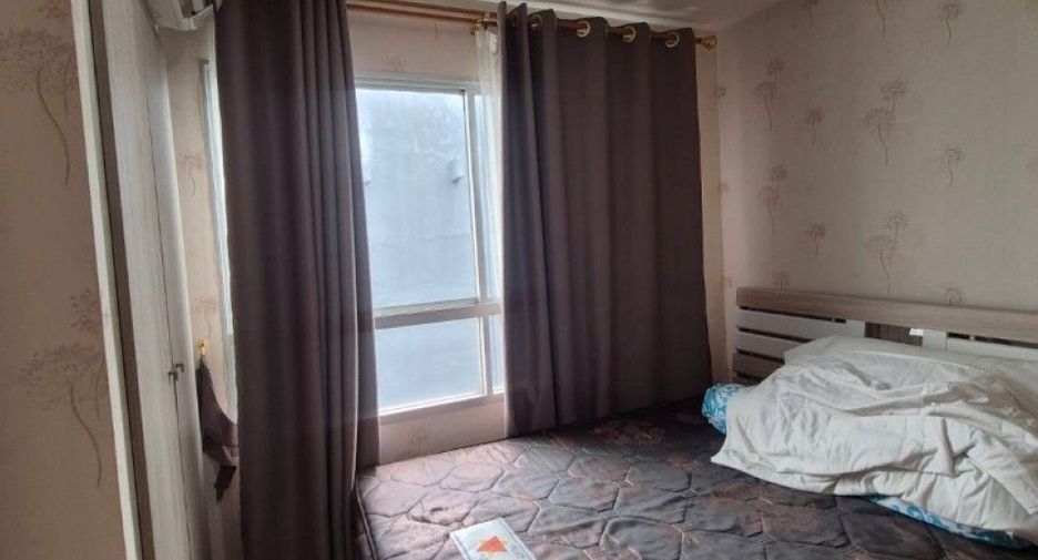 For sale 1 bed condo in Mueang Samut Prakan, Samut Prakan