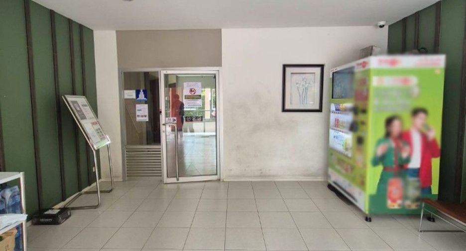 For sale 1 bed condo in Mueang Samut Prakan, Samut Prakan