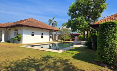 For sale 5 bedrooms villa in East Pattaya, Pattaya