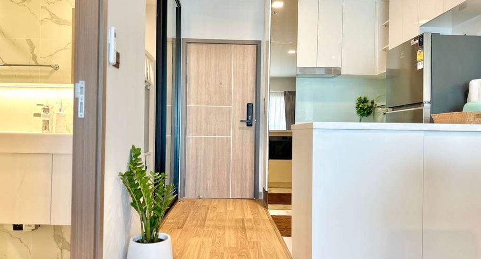Condo en alquiler de 2 habitaciones en Mueang Chiang Mai, Chiang Mai