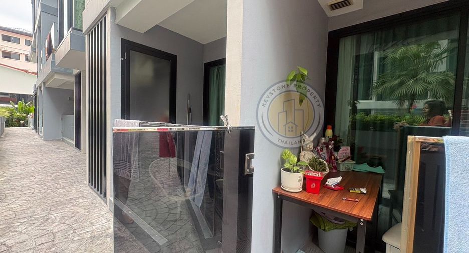 For sale 1 bed condo in Pratumnak, Pattaya
