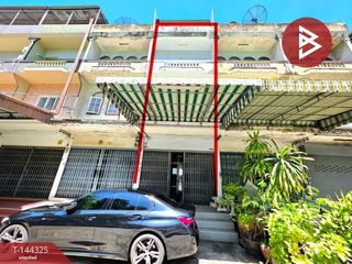 For sale 3 bedrooms retail Space in Bang Bon, Bangkok