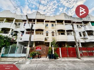 For sale 4 bedrooms townhouse in Thung Khru, Bangkok