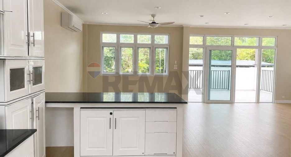 For sale 3 bedrooms villa in Ko Samui, Surat Thani