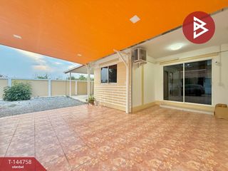 For sale 2 bedrooms townhouse in Mueang Samut Sakhon, Samut Sakhon
