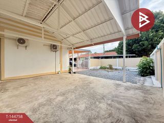 For sale 2 bedrooms townhouse in Mueang Samut Sakhon, Samut Sakhon