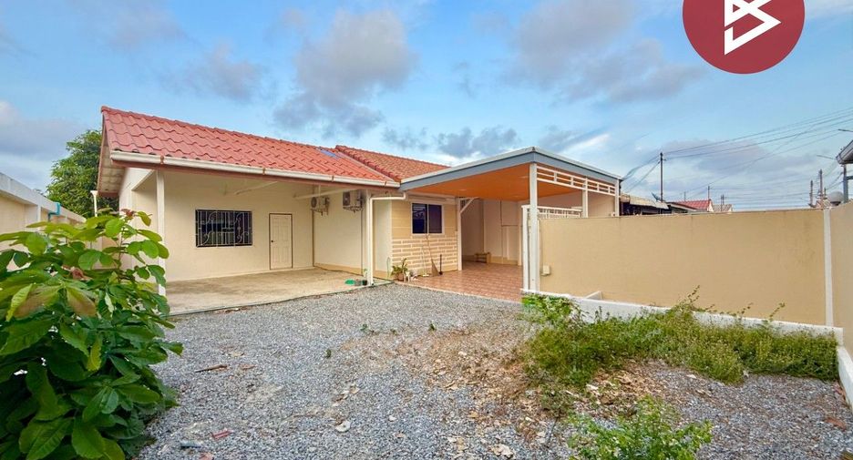 For sale 2 bedrooms townhouse in Mueang Samut Sakhon, Samut Sakhon