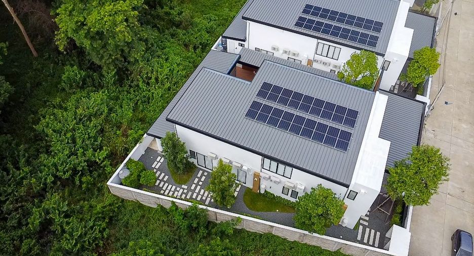 Villa zum Kauf mit 4 Zimmer in Mueang Chiang Mai, Chiang Mai