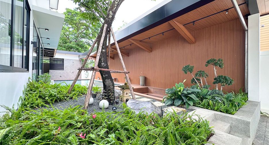 Villa zum Kauf mit 4 Zimmer in Mueang Chiang Mai, Chiang Mai