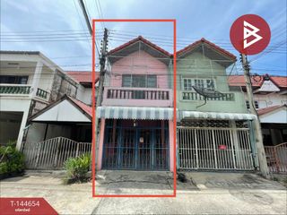 For sale 2 ベッドルーム townhouse in Mueang Nakhon Pathom, Nakhon Pathom