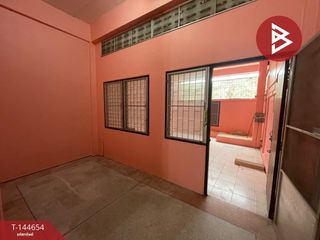 For sale 2 ベッドルーム townhouse in Mueang Nakhon Pathom, Nakhon Pathom