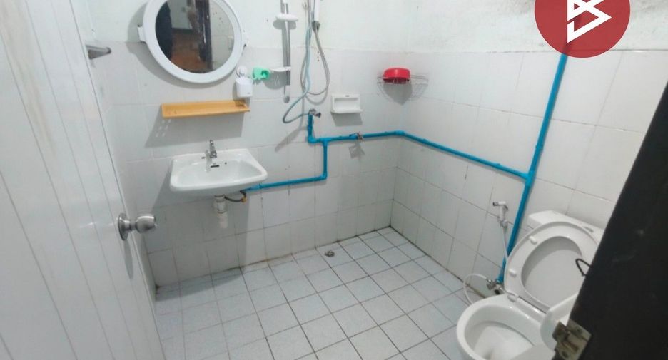 Casa adosada en venta de 2 habitaciones en Mueang Chachoengsao, Chachoengsao