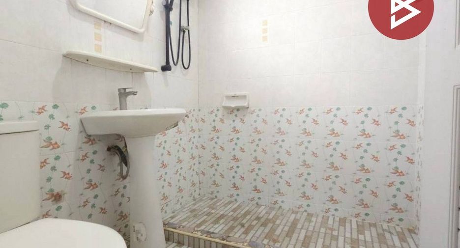 For sale 3 bedrooms house in Mueang Samut Prakan, Samut Prakan