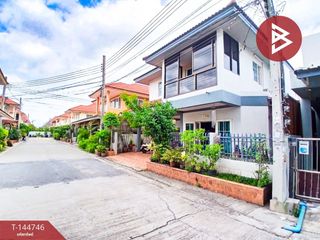 For sale 4 bedrooms house in Mueang Samut Prakan, Samut Prakan