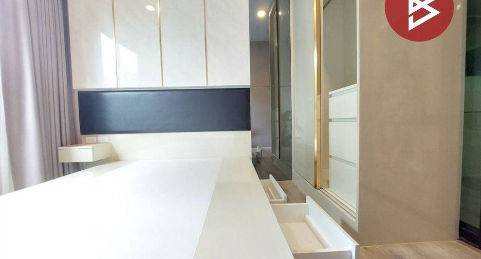 À vendre 1 chambre condo à Bang Na, Bangkok