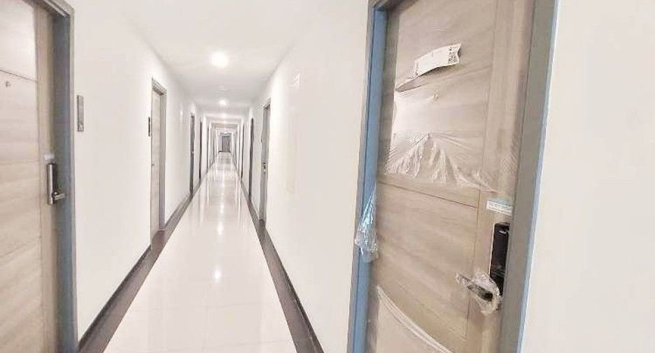 À vendre 1 chambre condo à Bang Na, Bangkok