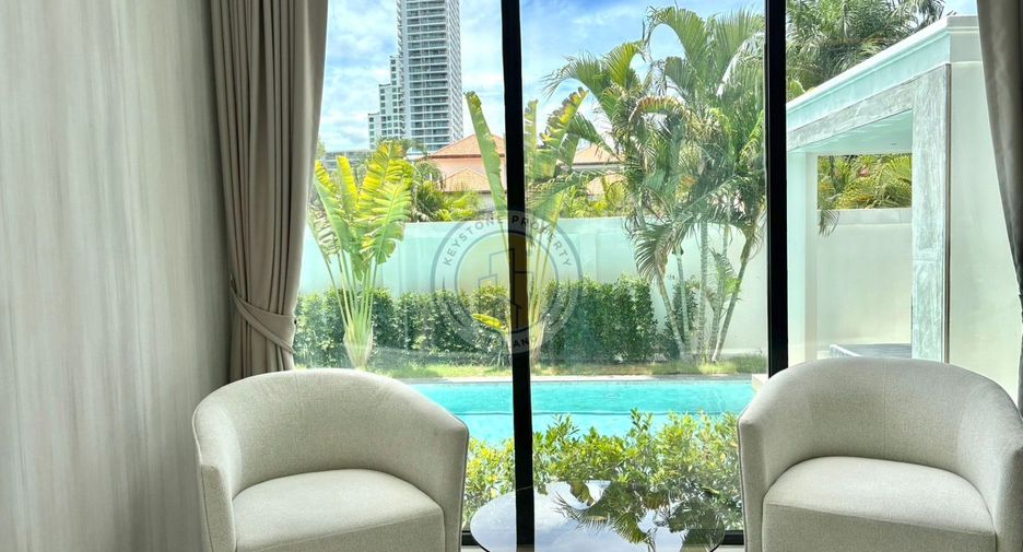For sale 6 bedrooms villa in Pratumnak, Pattaya