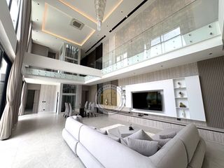 For sale 6 bedrooms villa in Bang Lamung, Chonburi