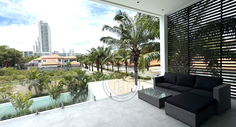 For sale 6 bedrooms villa in Pratumnak, Pattaya