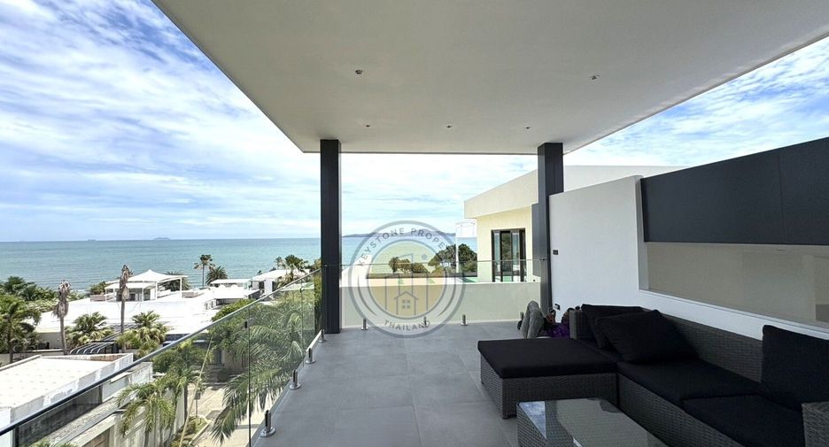 For sale 6 bedrooms villa in Pratumnak, Pattaya