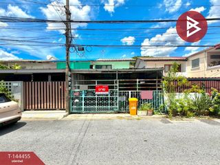 For sale 3 bedrooms townhouse in Sai Mai, Bangkok