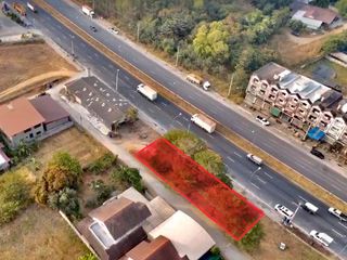 Terreno en venta en Ban Bueng, Chonburi