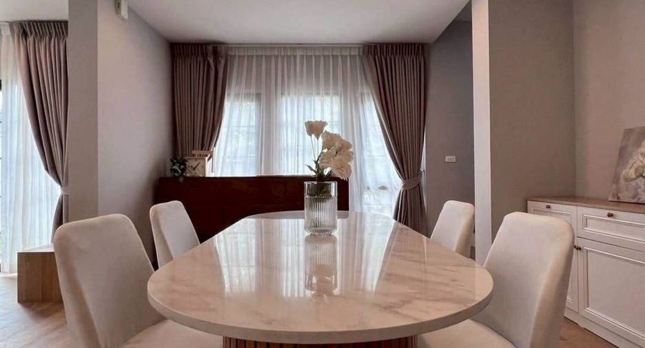 For rent 4 bedrooms house in Bang Phli, Samut Prakan