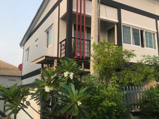 For sale 3 bedrooms townhouse in Bang Saray, Pattaya