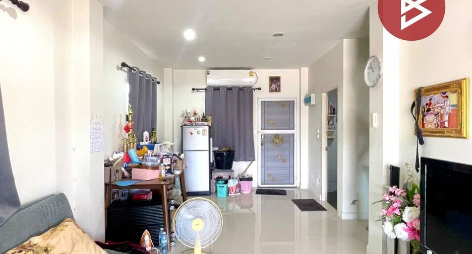 Casa en venta de 3 habitaciones en Bang Pakong, Chachoengsao
