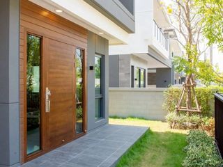 Haus zur Miete mit 4 Zimmer in Bang Phli, Samut Prakan