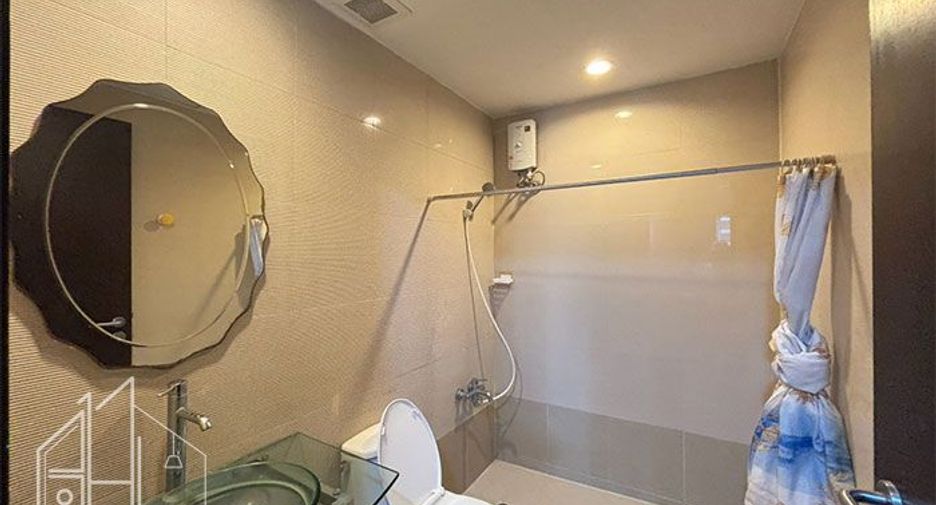 Condo en alquiler de 2 habitaciones en Khlong Toei, Bangkok
