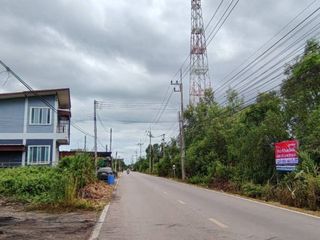 Terreno en alquiler en Mueang Samut Sakhon, Samut Sakhon