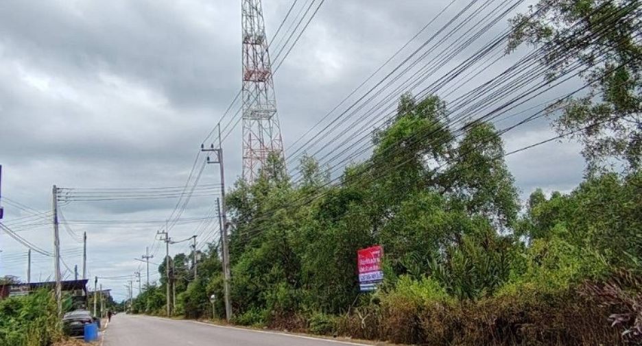 Terreno en alquiler en Mueang Samut Sakhon, Samut Sakhon
