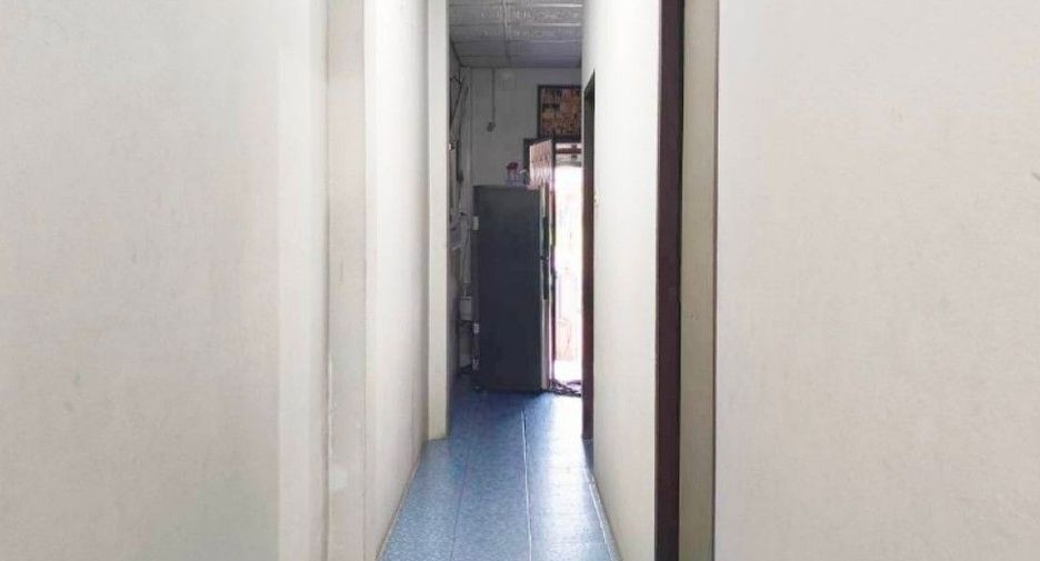 For sale 2 bedrooms townhouse in Nong Chok, Bangkok