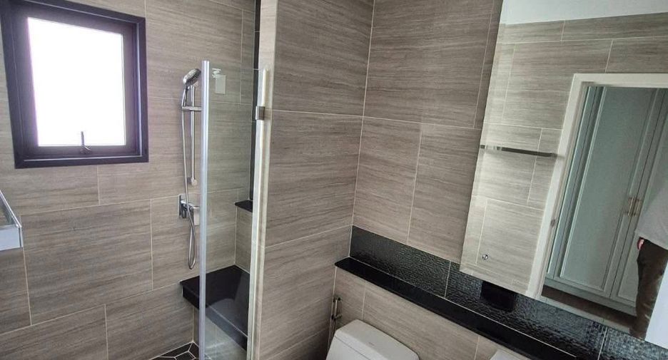 For sale 3 bedrooms house in Mueang Nonthaburi, Nonthaburi
