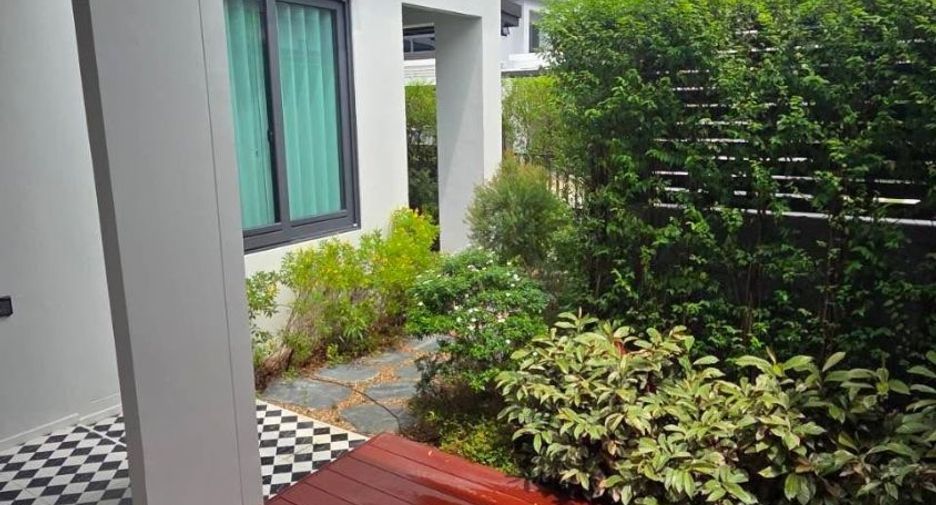 For sale 3 bedrooms house in Mueang Nonthaburi, Nonthaburi