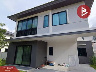 For sale 3 bedrooms house in Bang Phli, Samut Prakan