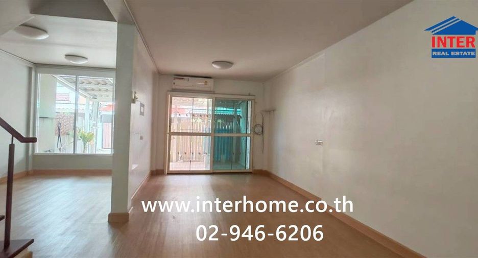ขาย 3 ห้องนอน ทาวน์เฮ้าส์ ใน เมืองปทุมธานี, ปทุมธานี