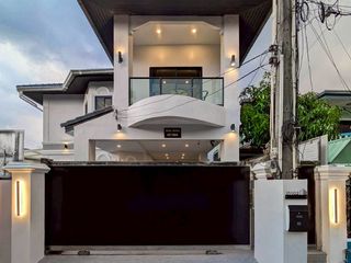 出租 和 出售 5 卧室 别墅 在 Bang Lamung, Chon Buri