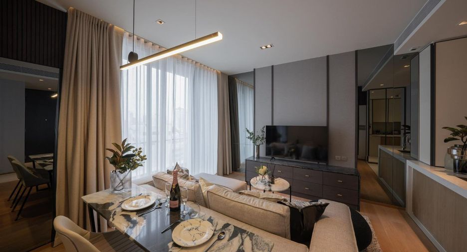 For rent and for sale 1 bed condo in Khlong Toei, Bangkok