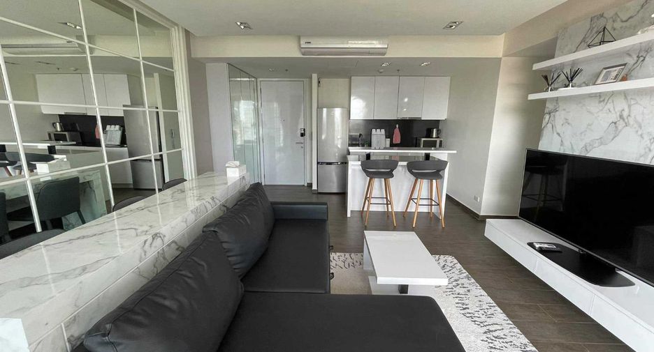 For rent そして for sale 2 ベッドルーム condo in Khlong Toei, Bangkok