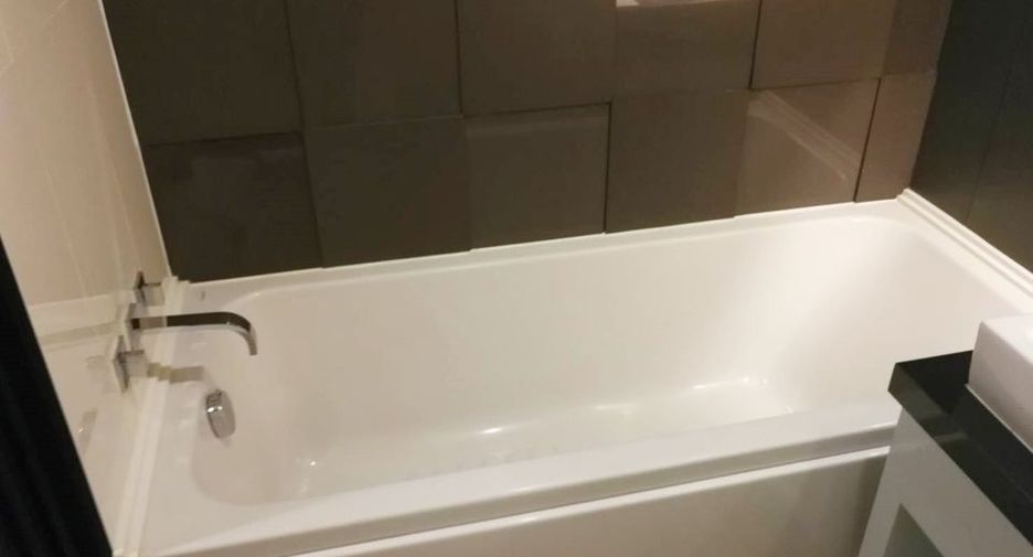For rent 1 bed condo in Huai Khwang, Bangkok