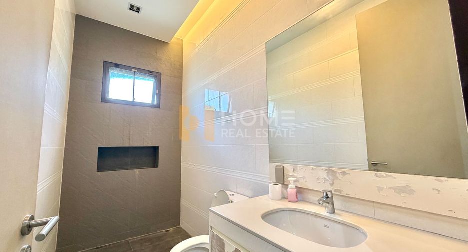 For sale land in Dusit, Bangkok