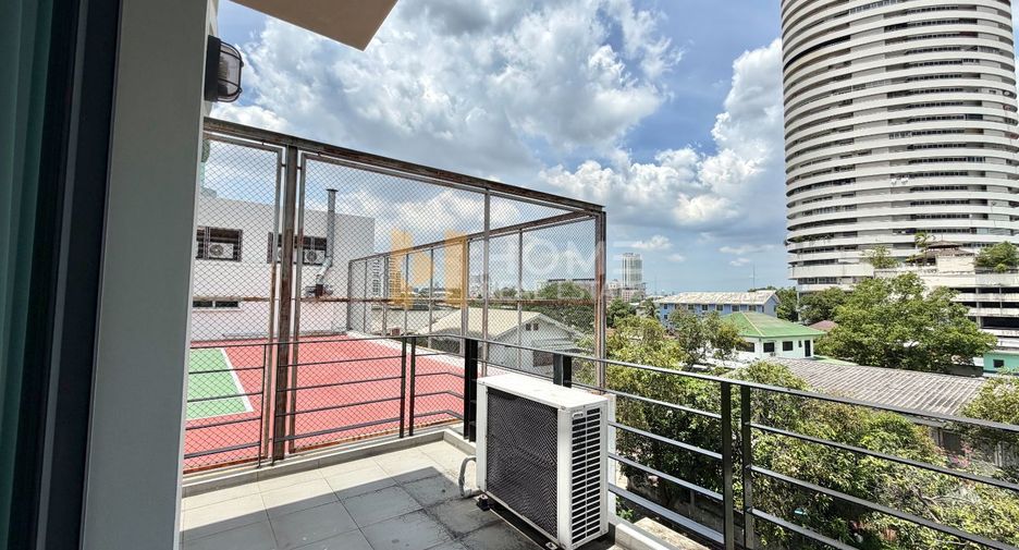 For sale land in Dusit, Bangkok