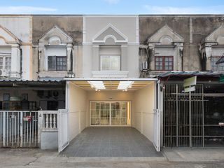 For sale 2 bedrooms townhouse in Pak Kret, Nonthaburi