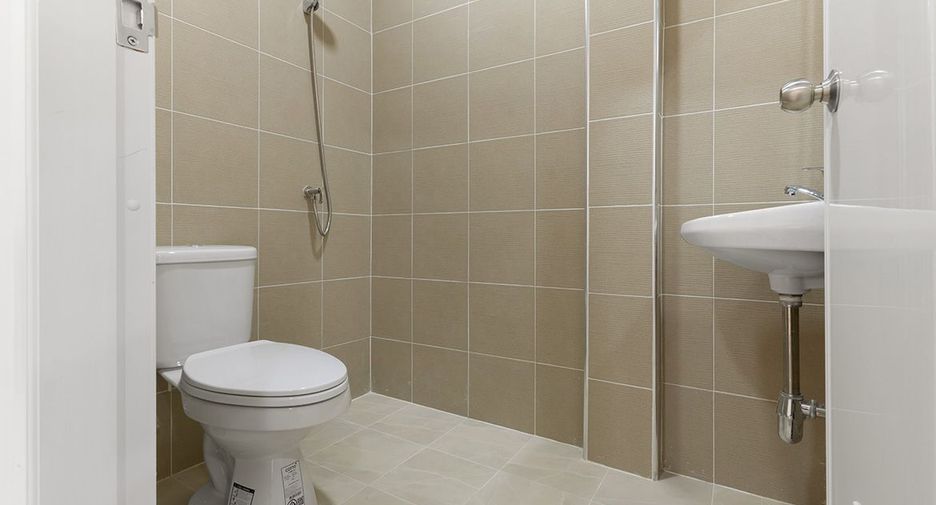 For sale 2 bedrooms townhouse in Pak Kret, Nonthaburi