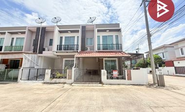 For sale 2 bedrooms townhouse in Mueang Samut Sakhon, Samut Sakhon
