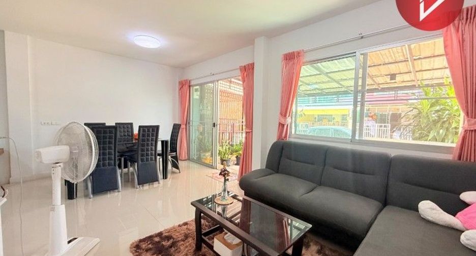 Casa adosada en venta de 3 habitaciones en Mueang Samut Sakhon, Samut Sakhon