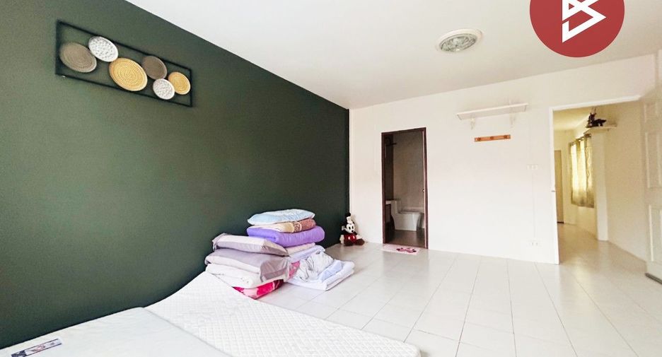 For rent and for sale 2 bedrooms townhouse in Mueang Chon Buri, Chonburi