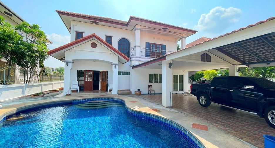 For rent and for sale 4 bedrooms villa in Mueang Samut Prakan, Samut Prakan